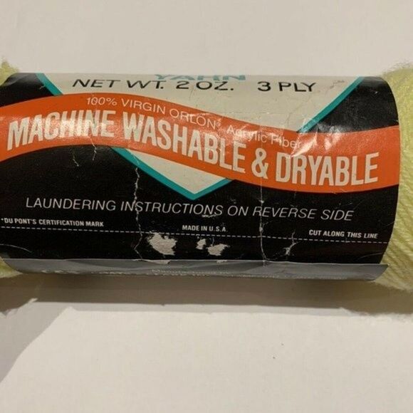 CLS Yarn Red Heart Wintuck Baby Yellow 2 oz. Crochet knit - Picture 3 of 6